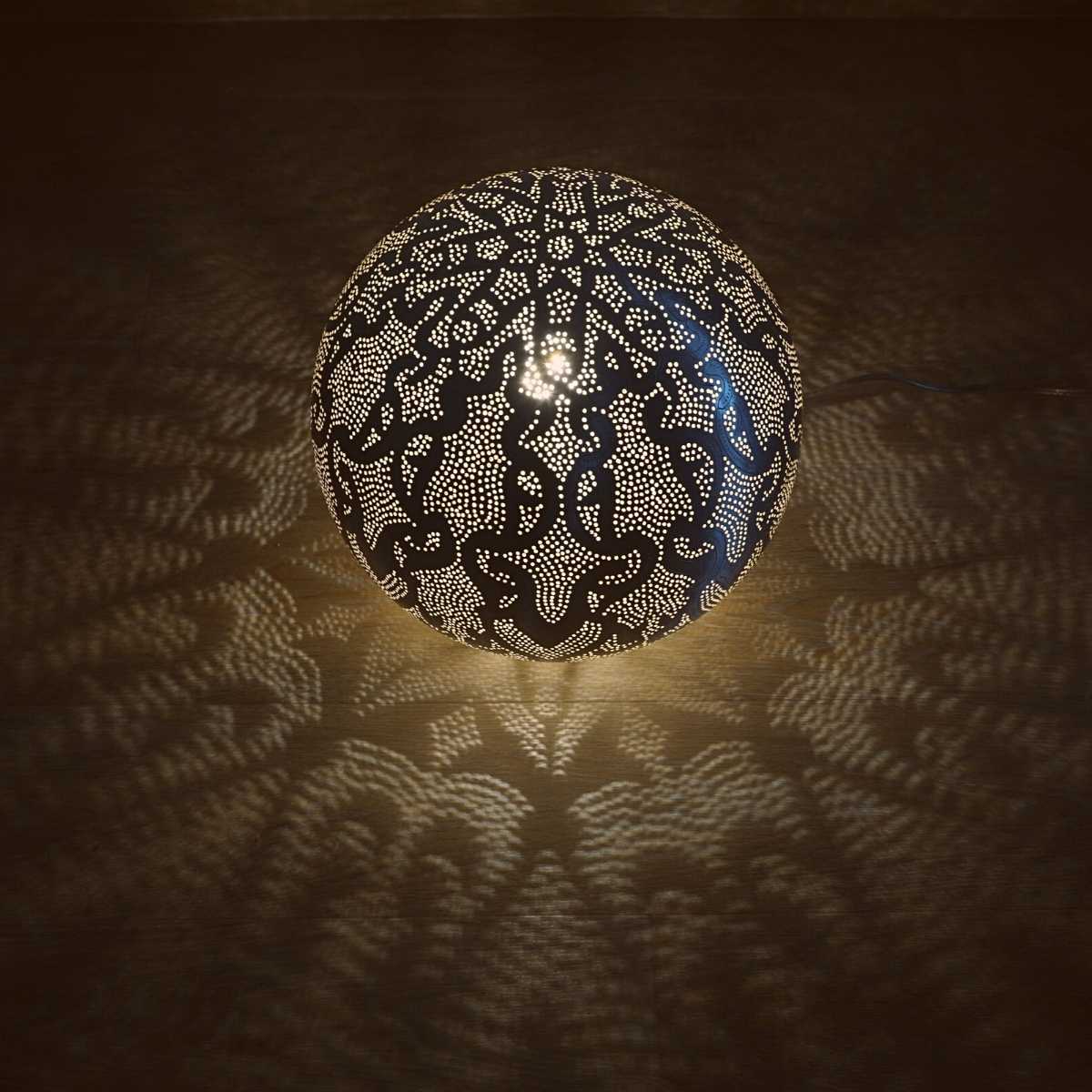 Orientalische_Tischlampe_Rangi_Filigree_Large_silber_sweet_mint-1