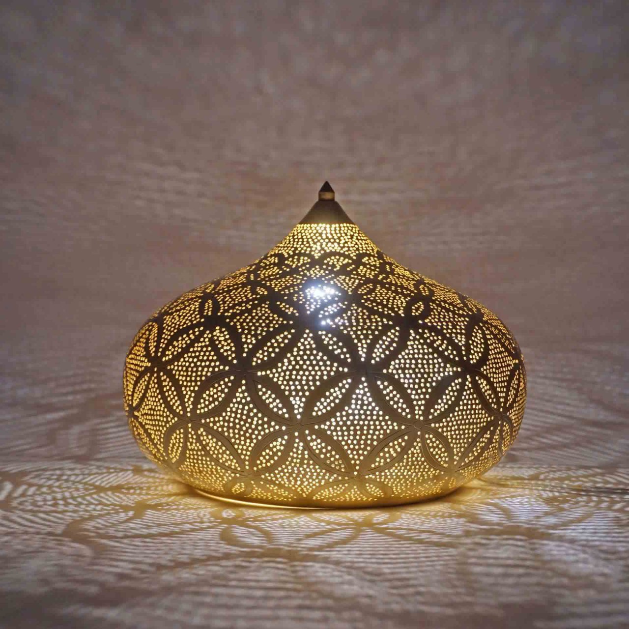 Tisch Bodenlampe Potiki Flower L 30cm goldfarben Handwerk sweet mint
