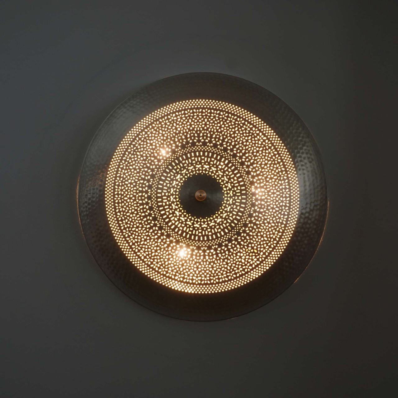 Marama Safi 60cm Versilbert - Handgefertigte, orientalische Wandlampe beleuchtet